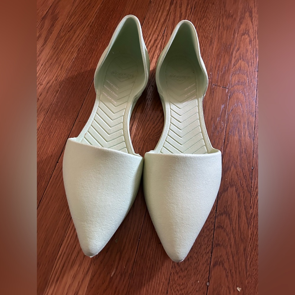 Native Audrey Women's D'Orsay Light Green Pointed Toe Flats Shoes Size 7
